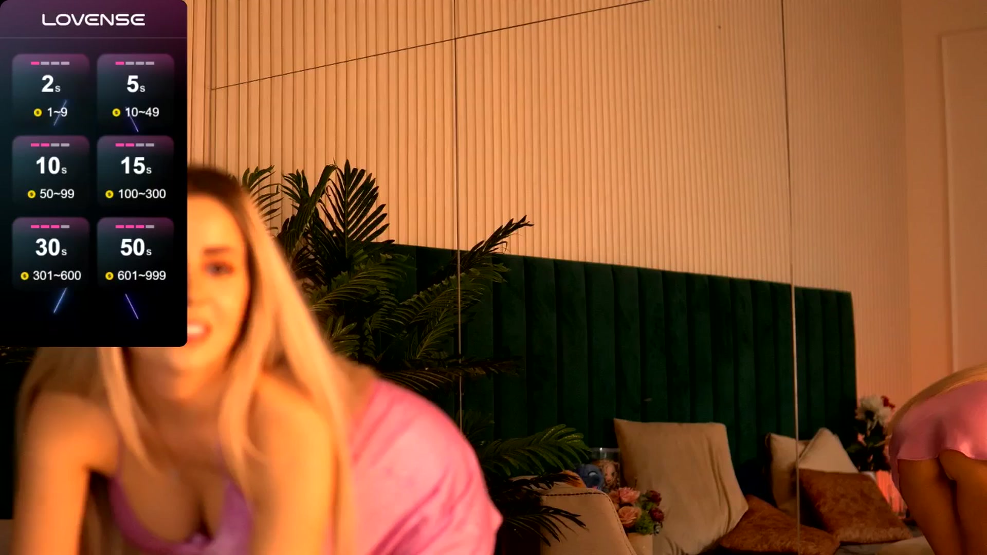 Gallery image thumbnail from KylieBenton's myfreecams stream on, 03/10/2025, 04:15 image 9 of 20
