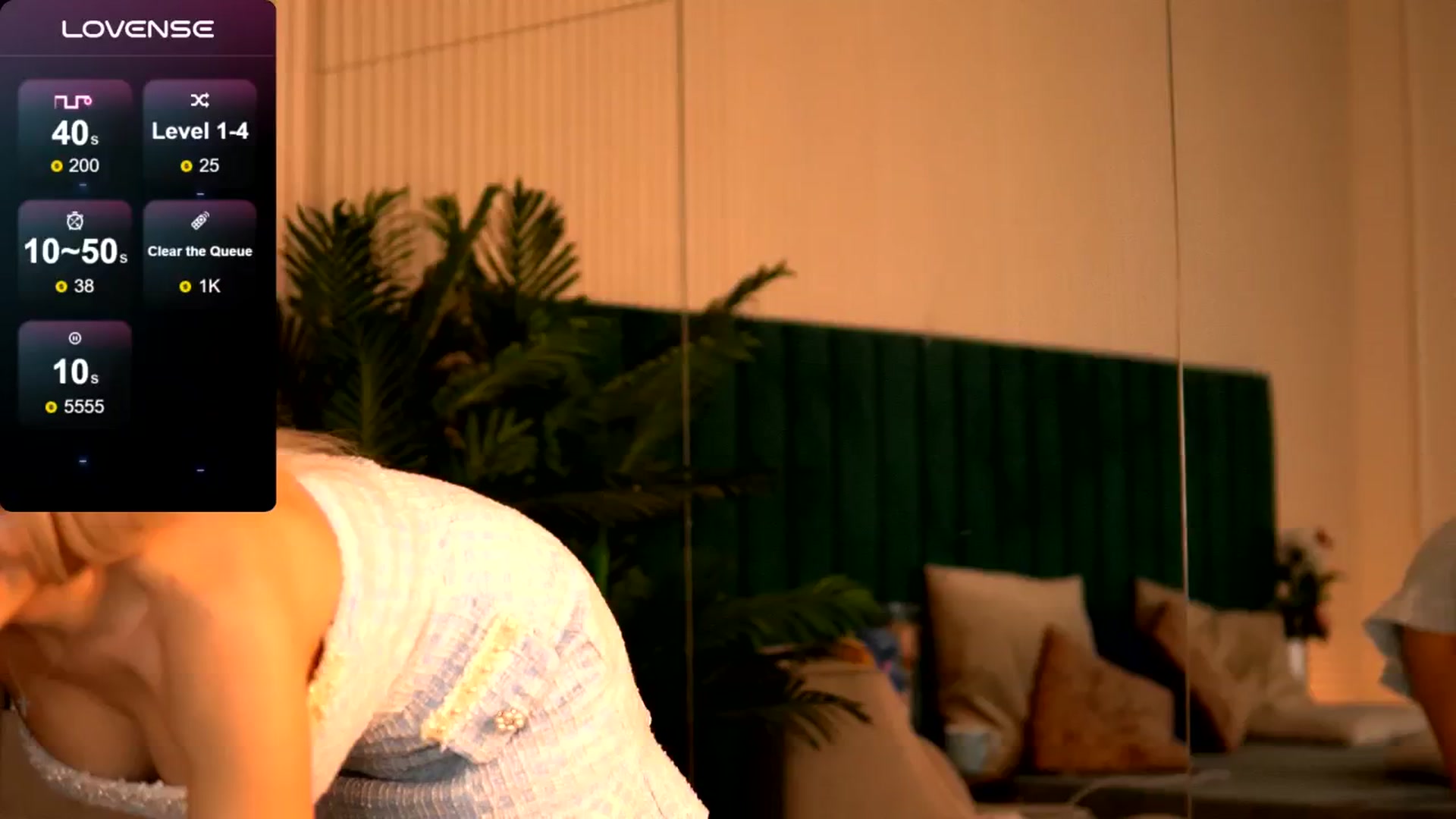 Gallery image thumbnail from KylieBenton's myfreecams stream on, 03/19/2025, 01:52 image 13 of 20