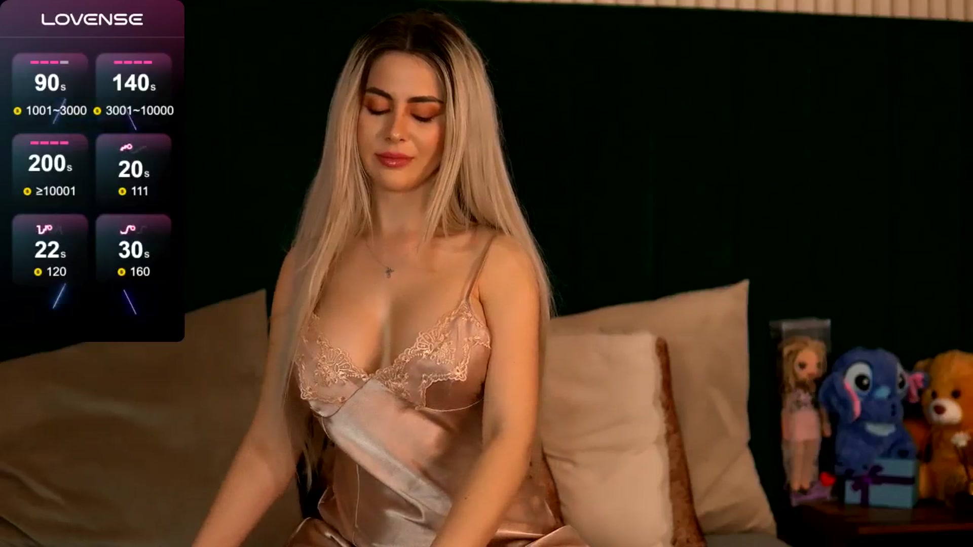 Gallery image thumbnail from KylieBenton's myfreecams stream on, 03/24/2025, 08:34 image 7 of 20