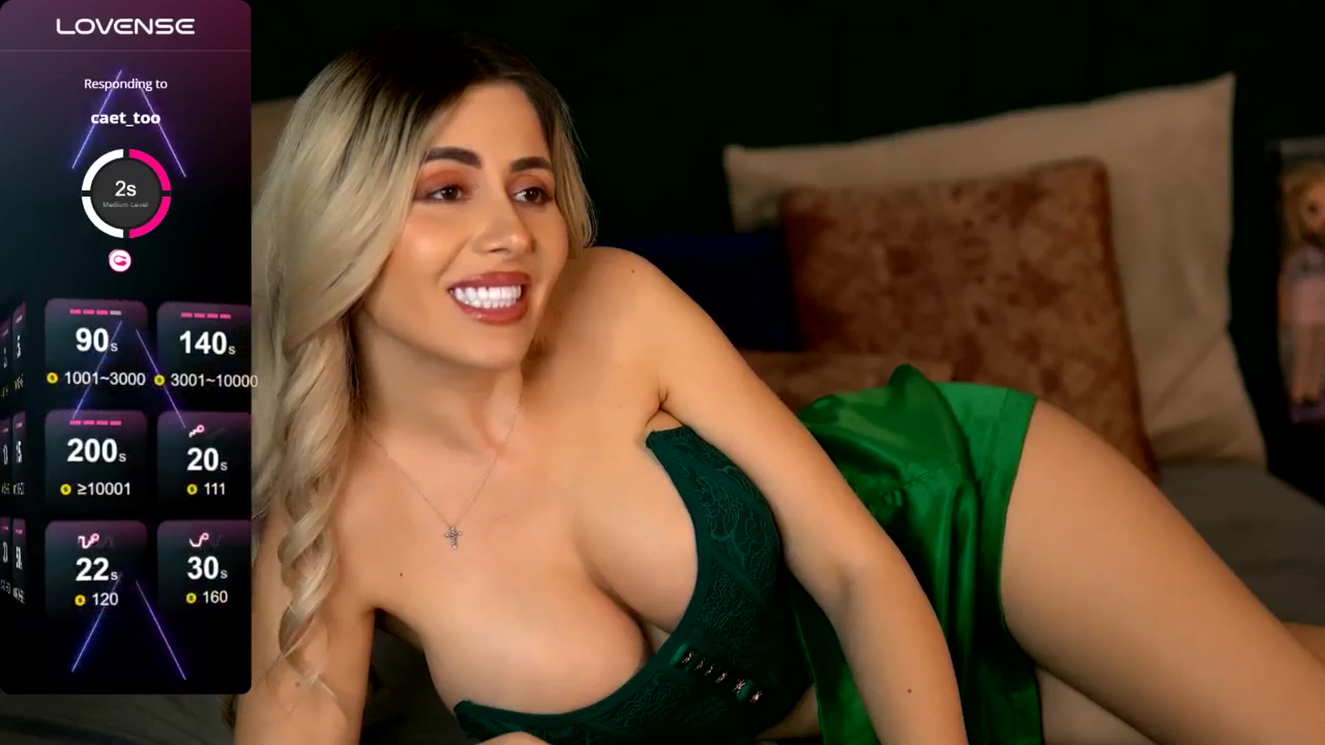 Gallery image thumbnail from KylieBenton's myfreecams stream on, 03/26/2025, 02:18 image 14 of 20