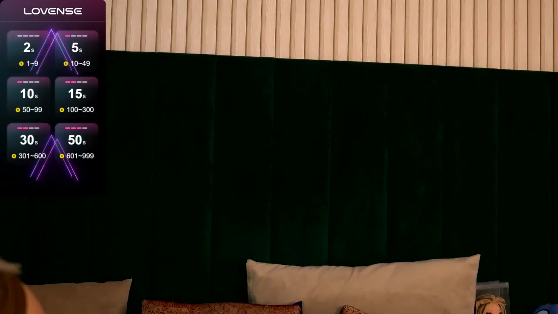 Gallery image thumbnail from KylieBenton's myfreecams stream on, 03/31/2025, 22:31 image 13 of 20