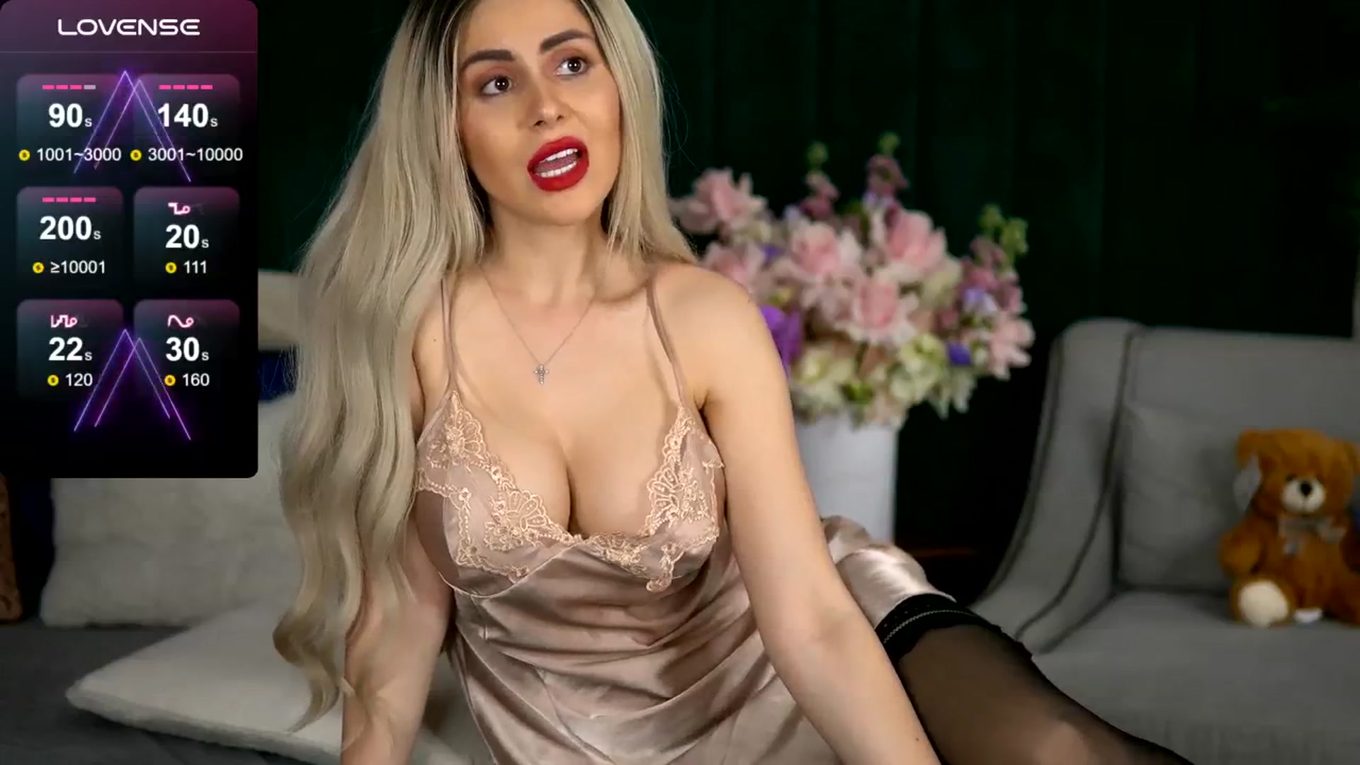 Gallery image thumbnail from KylieBenton's myfreecams stream on, 04/17/2025, 06:02 image 6 of 20