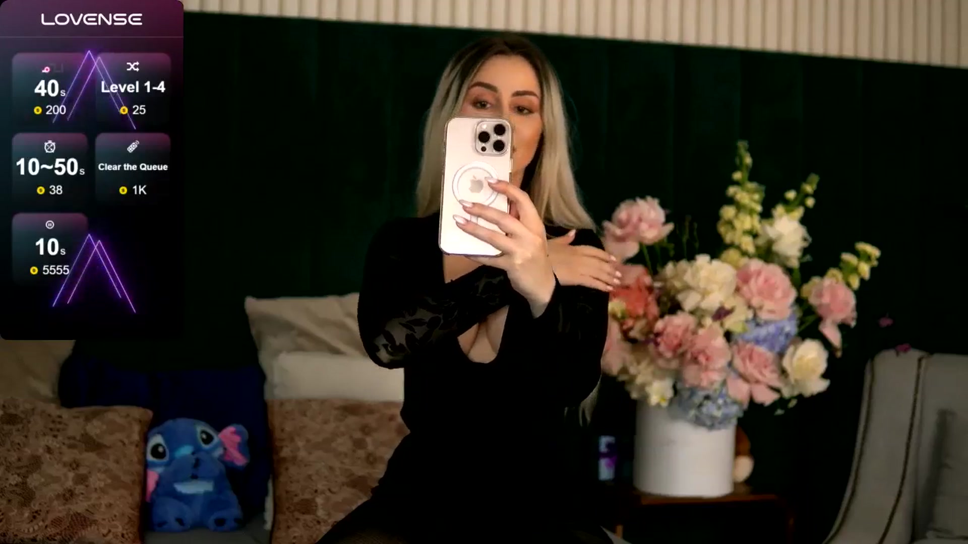 Gallery image thumbnail from KylieBenton's myfreecams stream on, 05/08/2025, 04:14 image 3 of 20