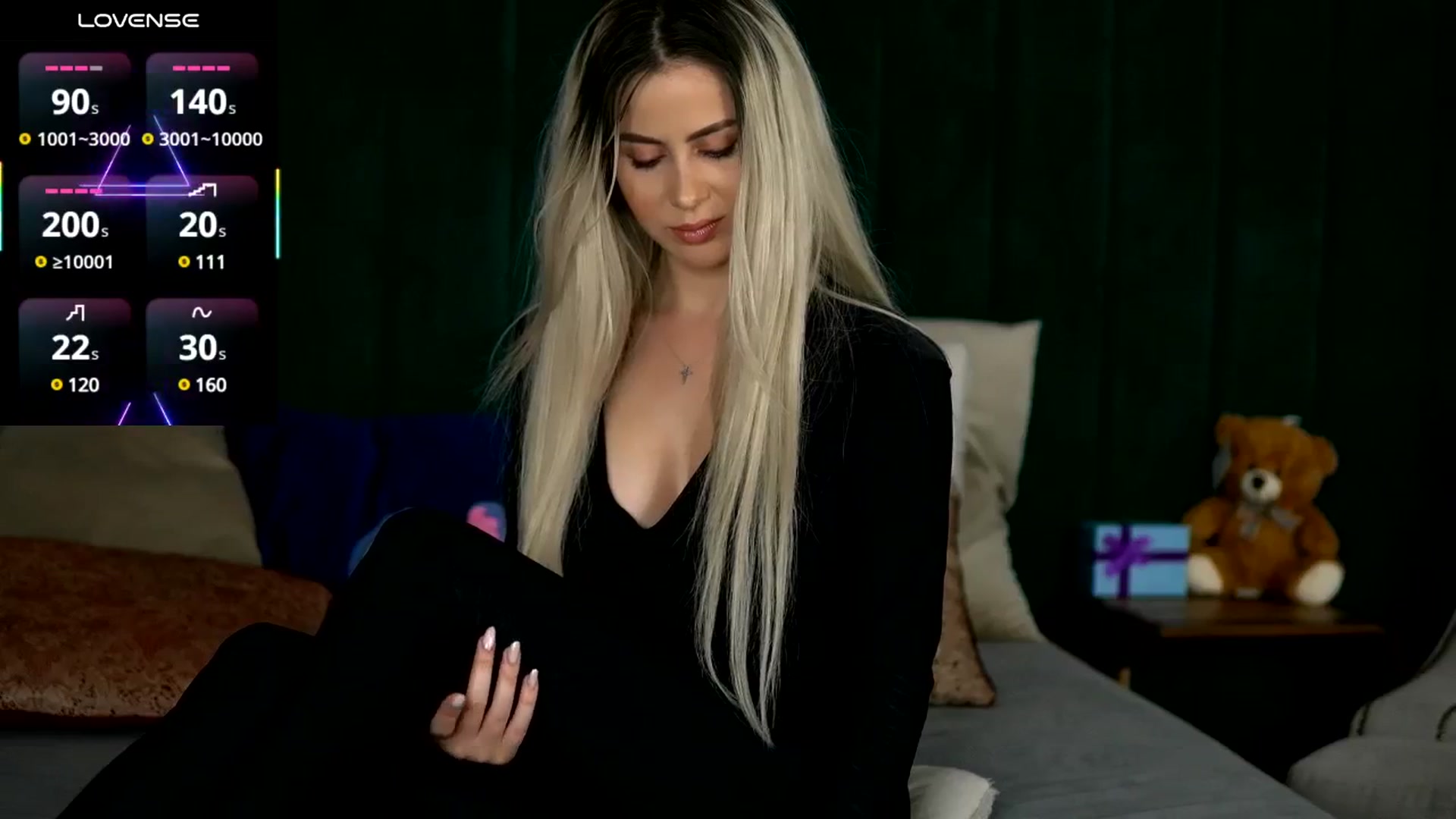 Gallery image thumbnail from KylieBenton's myfreecams stream on, 05/13/2025, 02:20 image 19 of 20