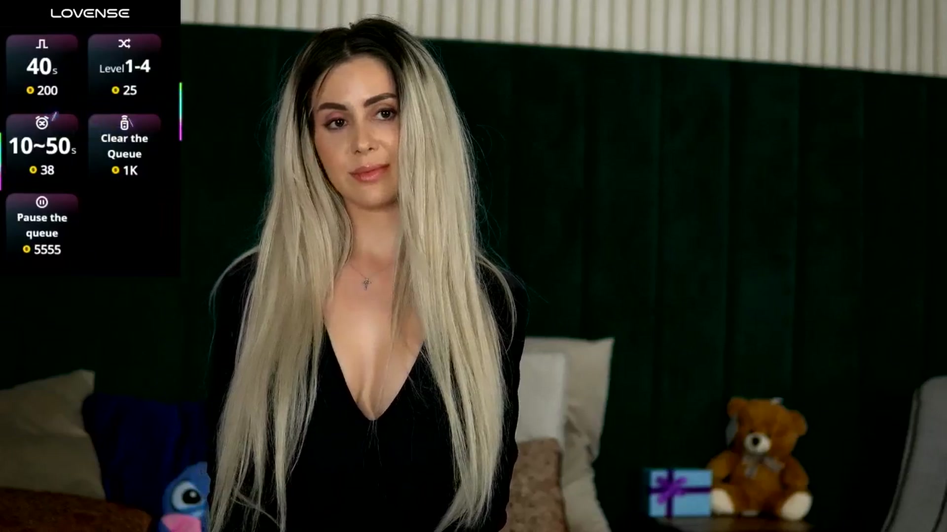 Gallery image thumbnail from KylieBenton's myfreecams stream on, 05/13/2025, 02:20 image 13 of 20