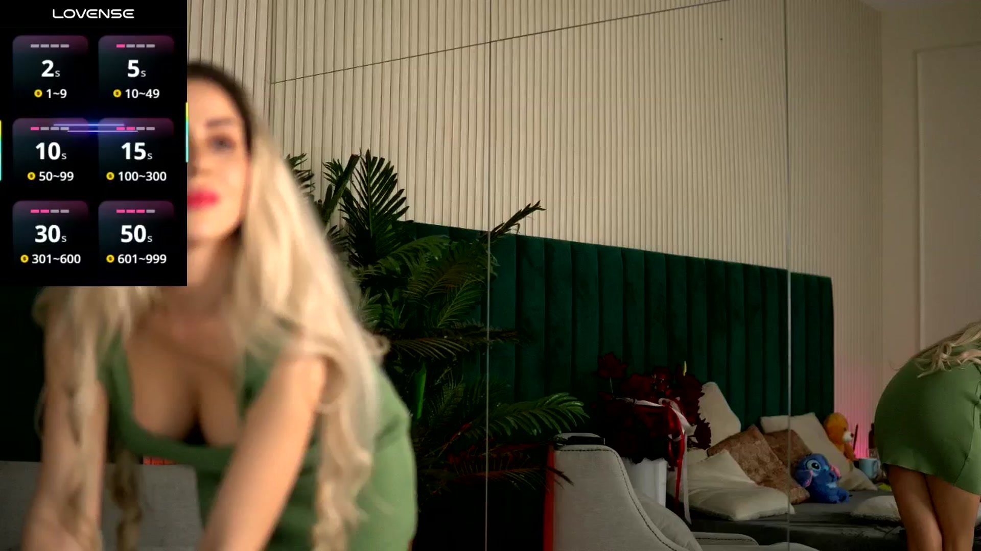 Gallery image thumbnail from KylieBenton's myfreecams stream on, 05/29/2025, 12:56 image 4 of 20