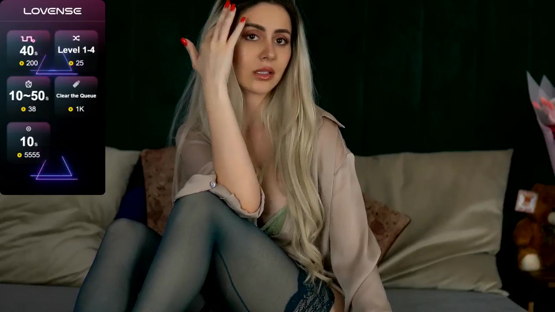 Gallery image thumbnail from KylieBenton's myfreecams stream on, 06/15/2025, 01:09 image 2 of 20