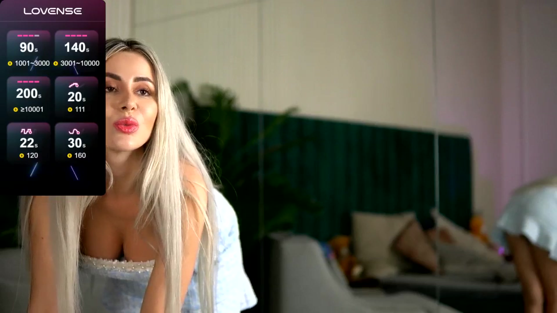 Gallery image thumbnail from KylieBenton's myfreecams stream on, 06/27/2025, 24:56 image 15 of 20
