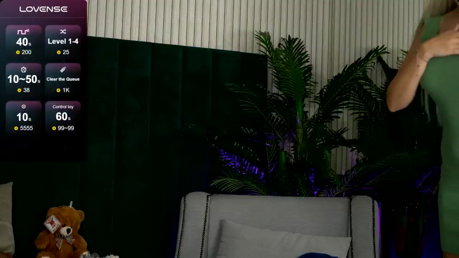 Gallery image thumbnail from KylieBenton's myfreecams stream on, 08/08/2025, 07:24 image 20 of 20