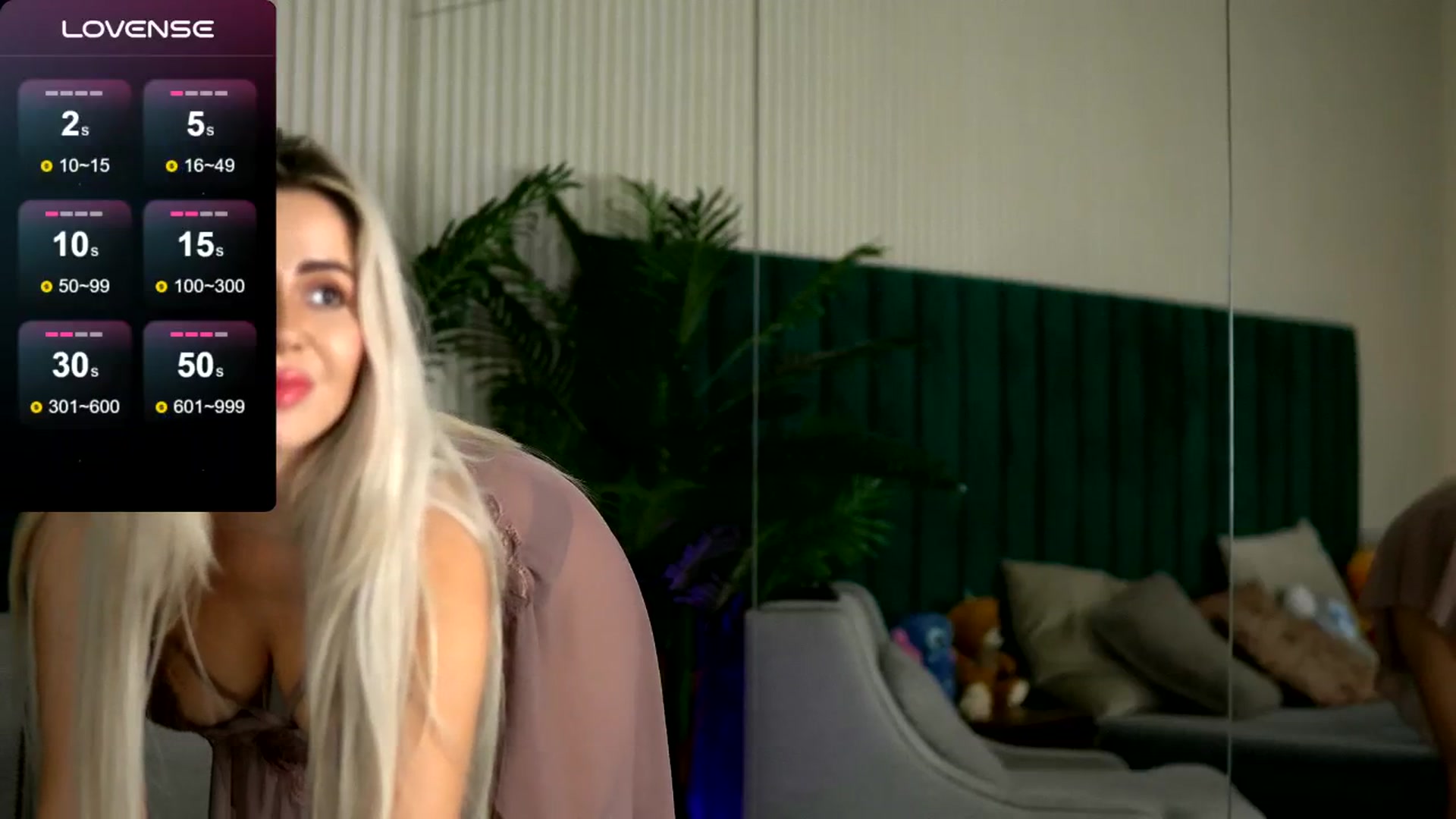 Gallery image thumbnail from KylieBenton's myfreecams stream on, 08/12/2025, 05:37 image 2 of 20
