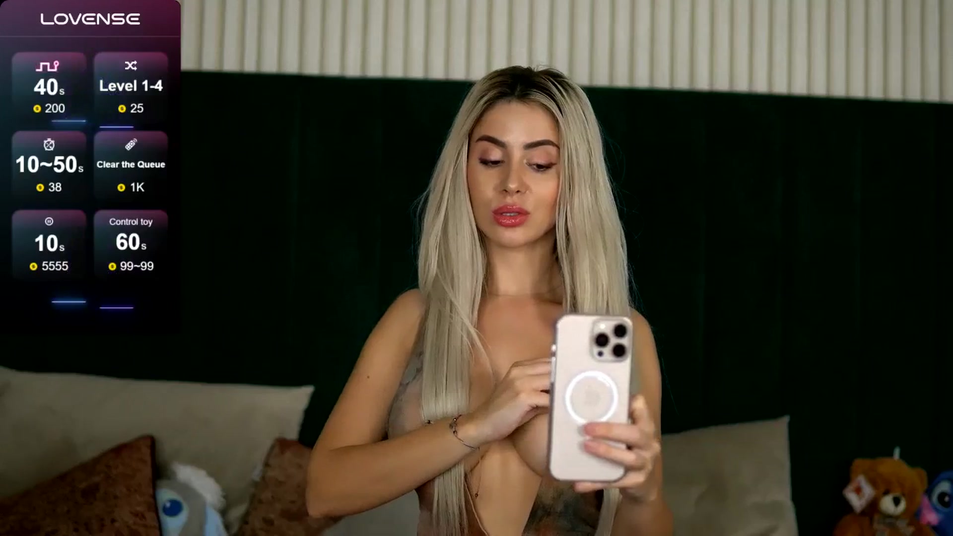 Gallery image thumbnail from KylieBenton's myfreecams stream on, 08/14/2025, 04:08 image 4 of 20