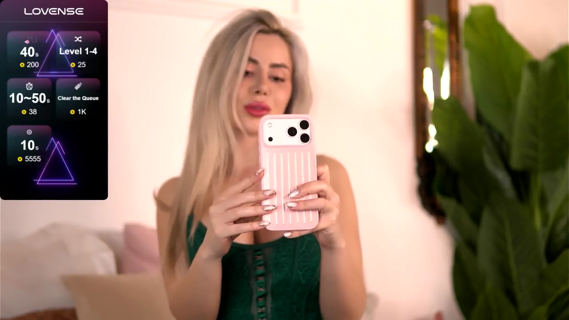 Gallery image thumbnail from KylieBenton's myfreecams stream on, 03/15/2026, 18:34 image 15 of 20
