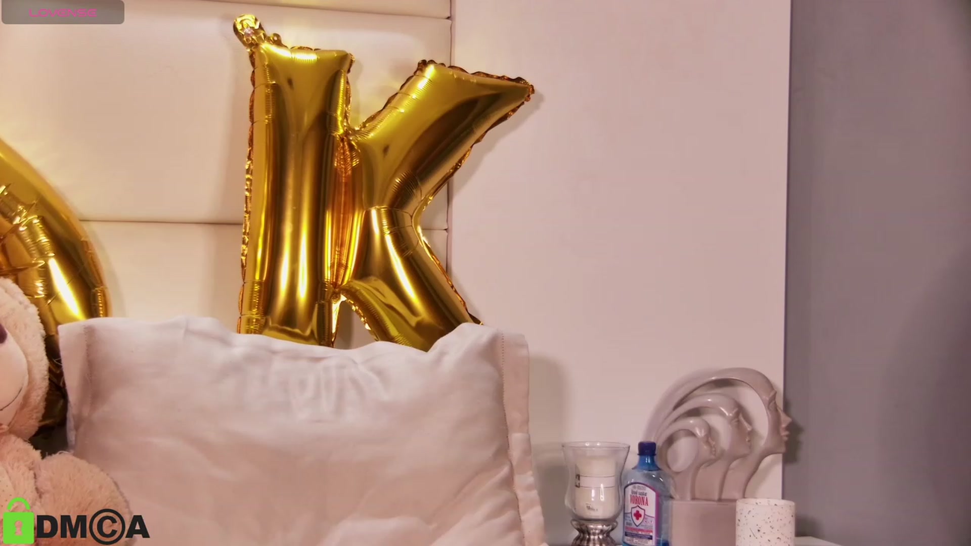Gallery image thumbnail from KylieBlaze's myfreecams stream on, 01/14/2024, 23:47 image 3 of 20