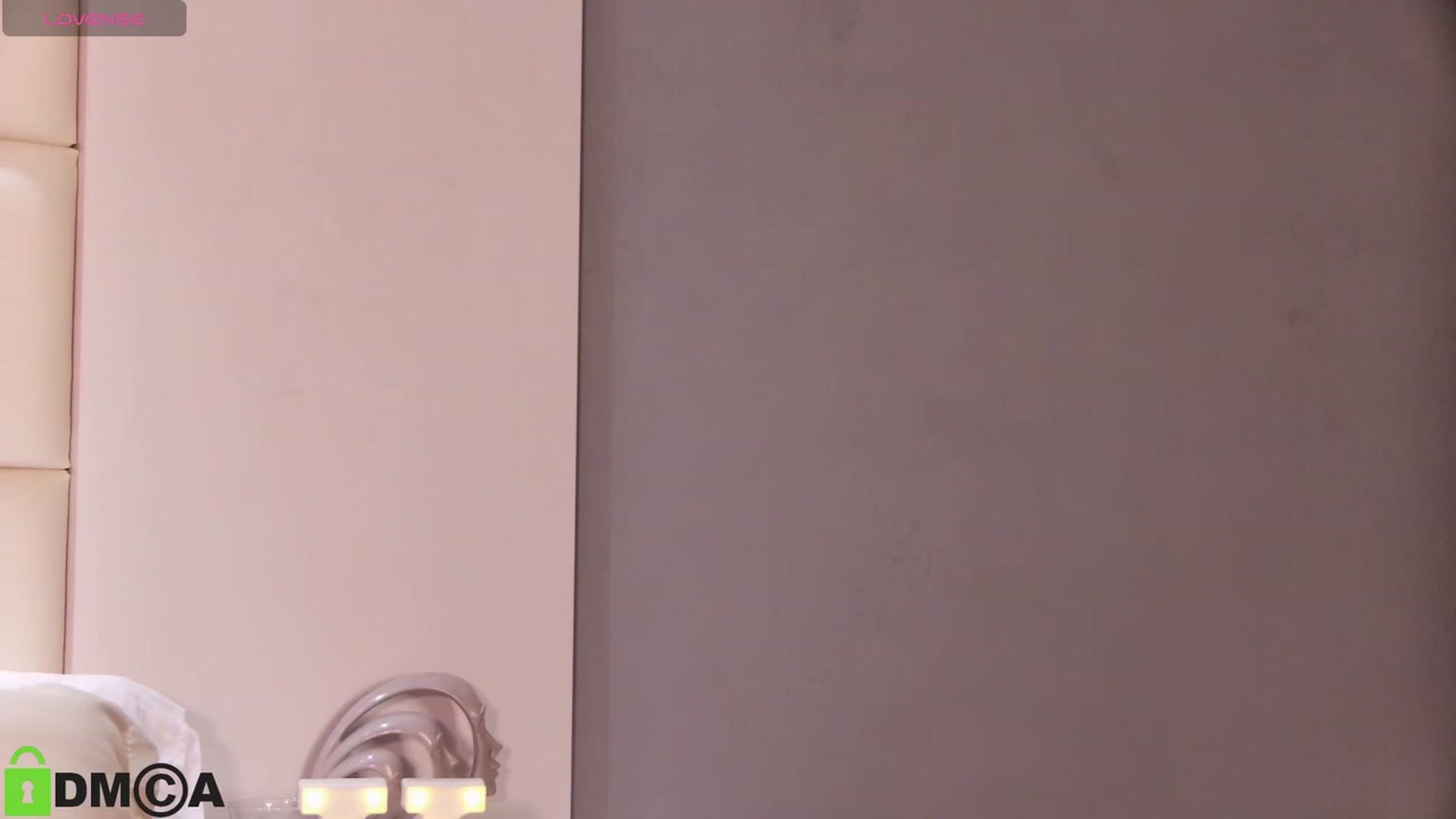 Gallery image thumbnail from KylieBlaze's myfreecams stream on, 02/16/2024, 19:45 image 9 of 20