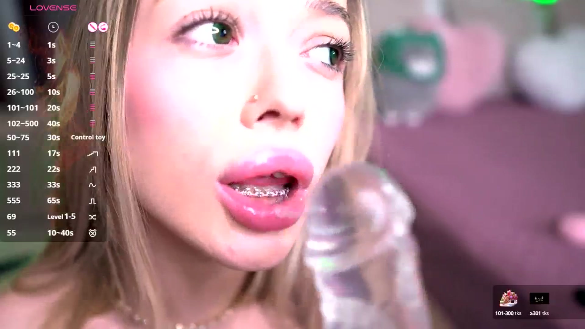 Gallery image thumbnail from KylieJoyce's myfreecams stream on, 05/20/2025, 01:36 image 6 of 20