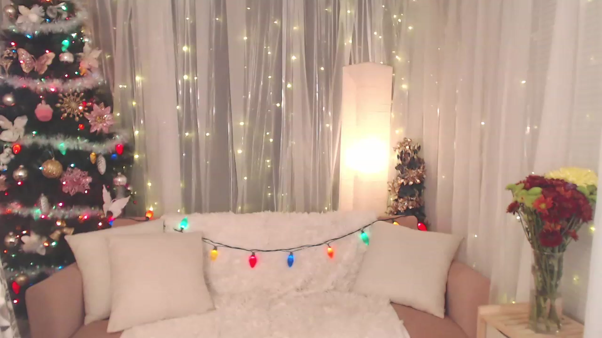 Gallery image thumbnail from KylieKohl's myfreecams stream on, 11/29/2022, 05:19 image 10 of 20