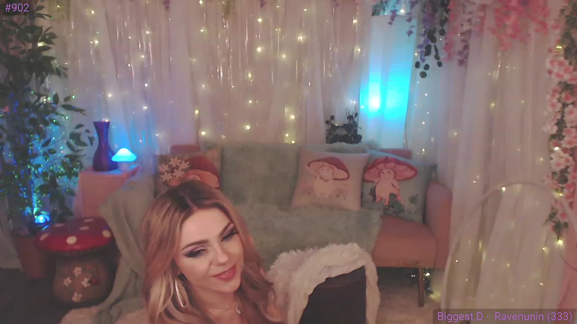 Gallery image thumbnail from KylieKohl's myfreecams stream on, 04/05/2023, 03:43 image 19 of 20