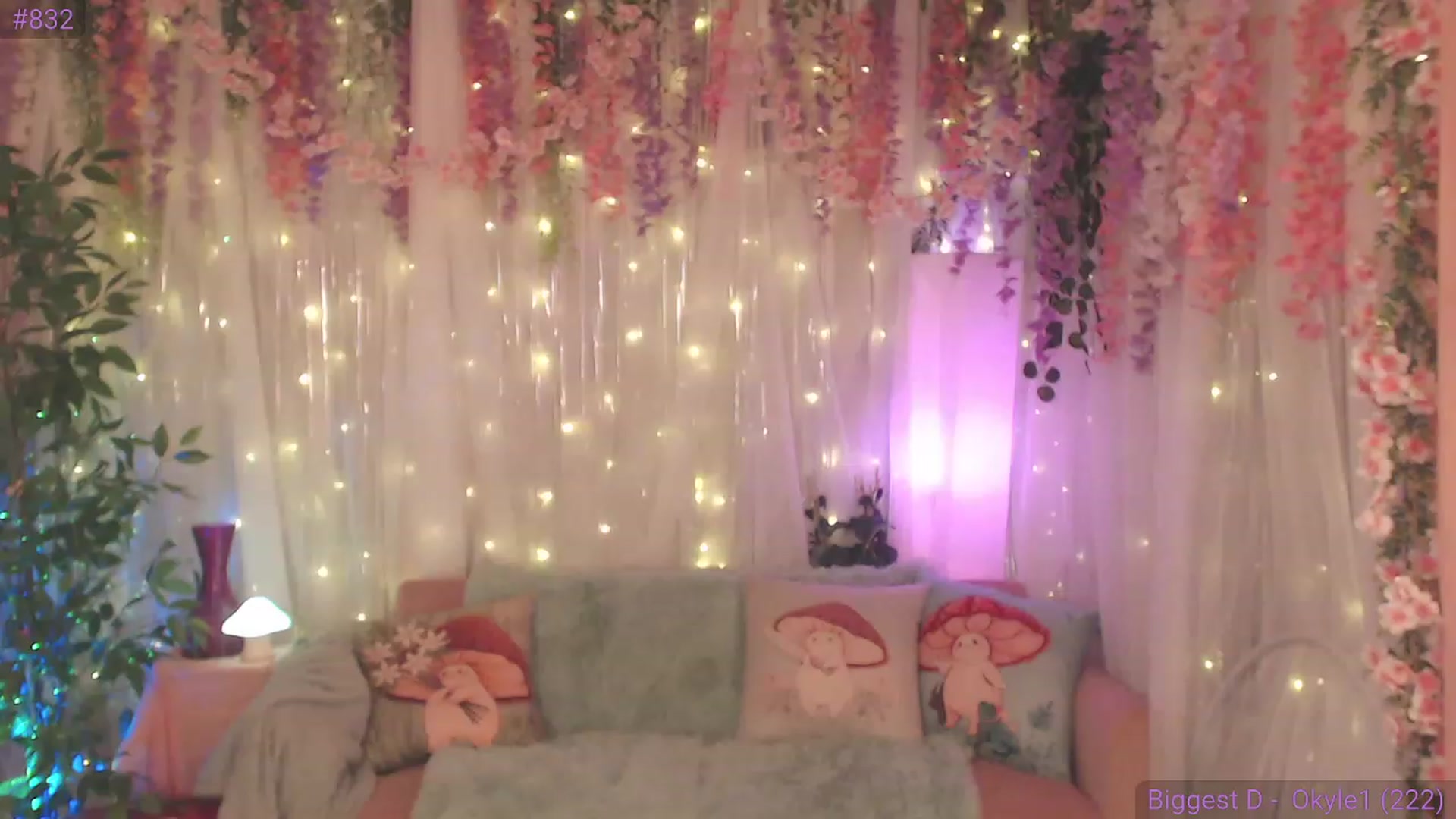 Gallery image thumbnail from KylieKohl's myfreecams stream on, 04/08/2023, 03:50 image 18 of 20