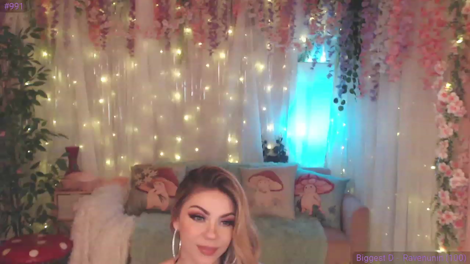 Gallery image thumbnail from KylieKohl's myfreecams stream on, 04/13/2023, 05:03 image 1 of 20