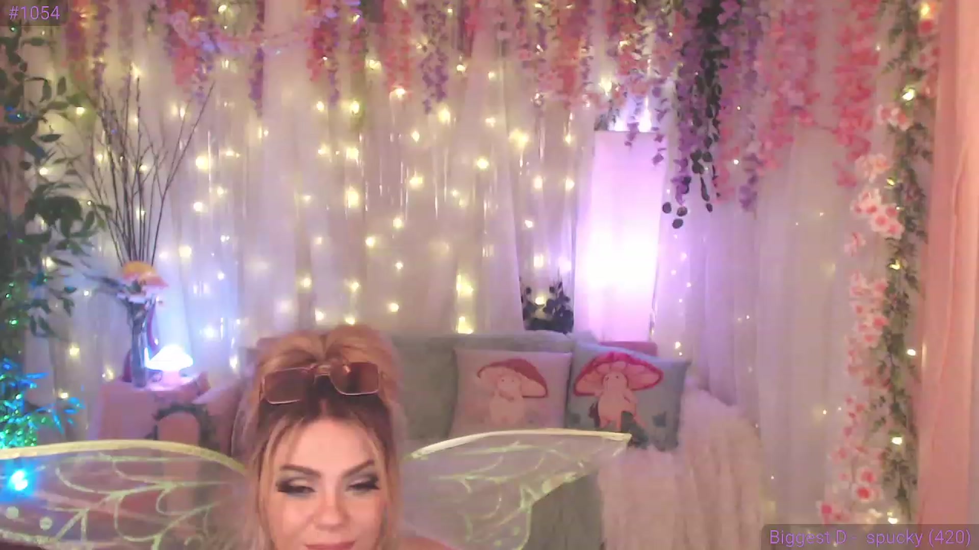 Gallery image thumbnail from KylieKohl's myfreecams stream on, 04/21/2023, 03:30 image 15 of 20