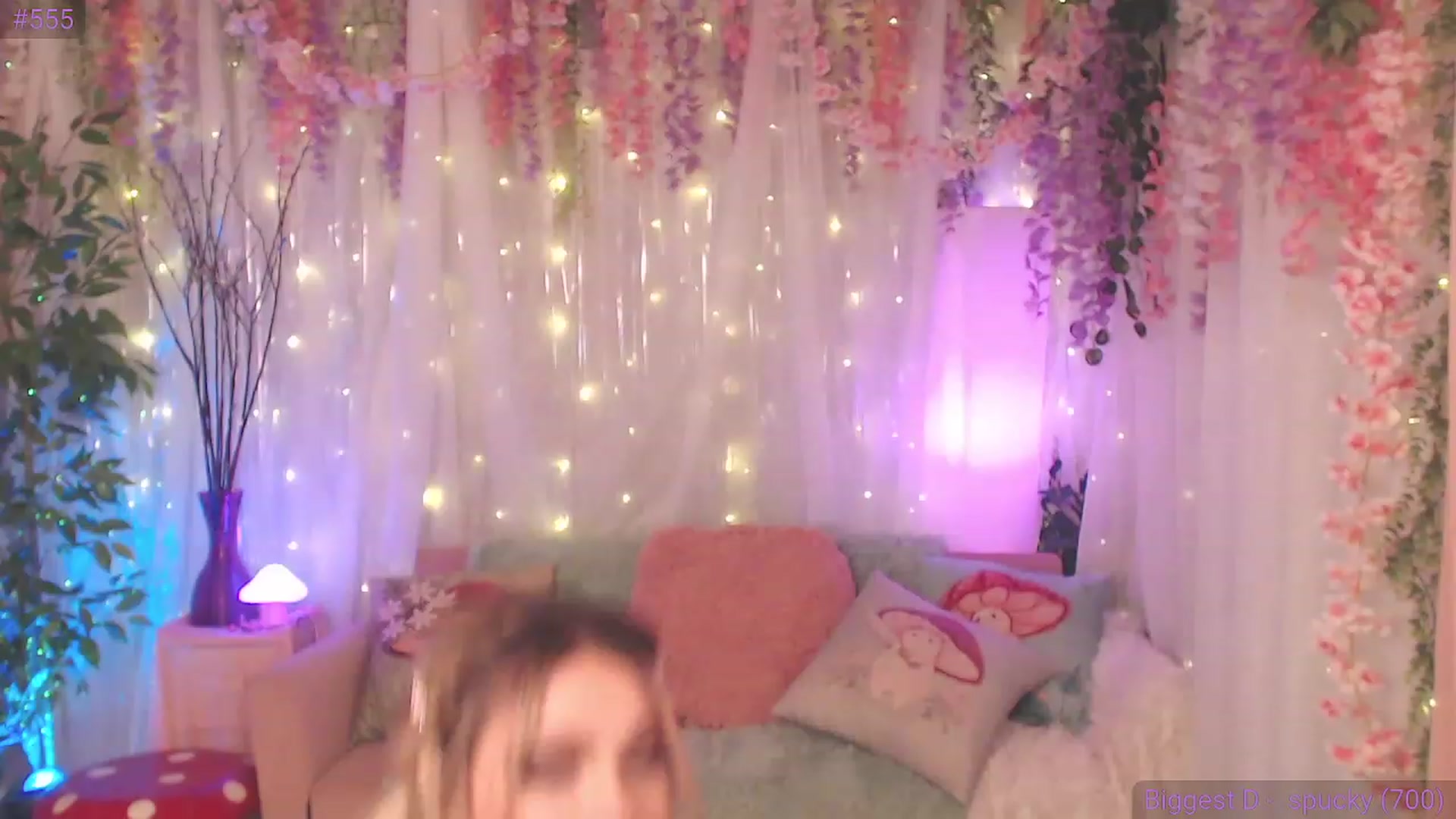 Gallery image thumbnail from KylieKohl's myfreecams stream on, 05/04/2023, 03:41 image 16 of 20