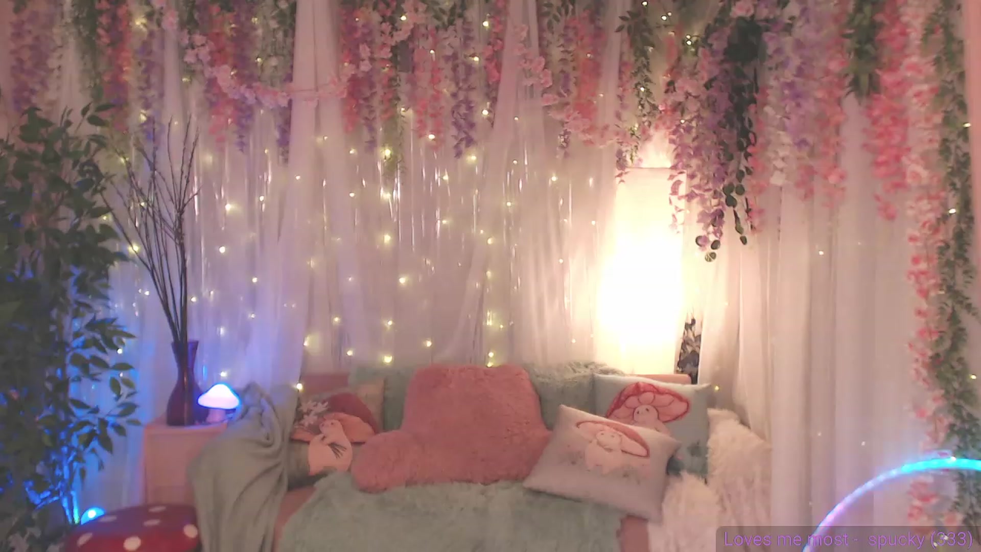 Gallery image thumbnail from KylieKohl's myfreecams stream on, 05/16/2023, 04:41 image 19 of 20