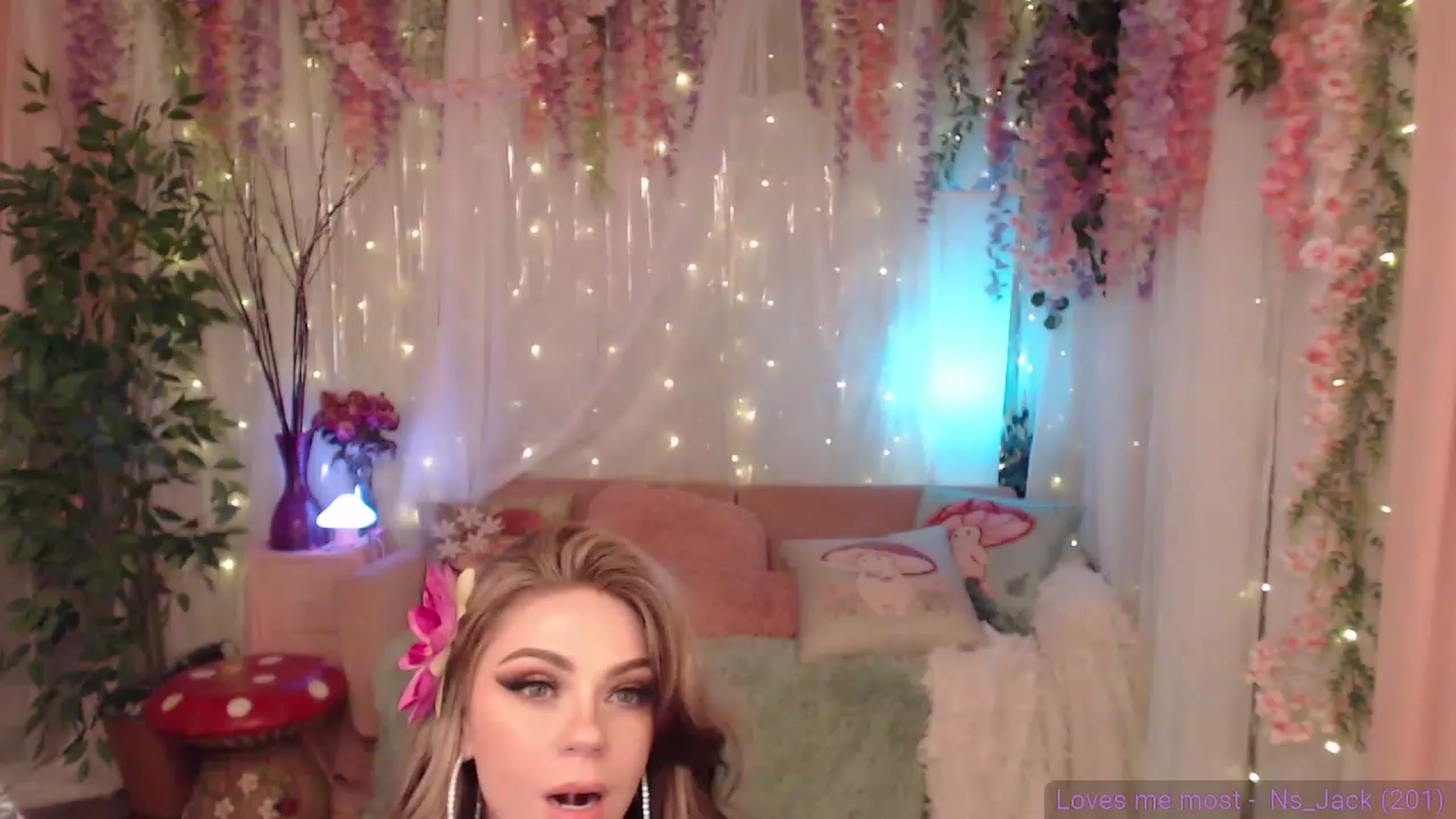 Gallery image thumbnail from KylieKohl's myfreecams stream on, 07/29/2023, 03:11 image 11 of 20