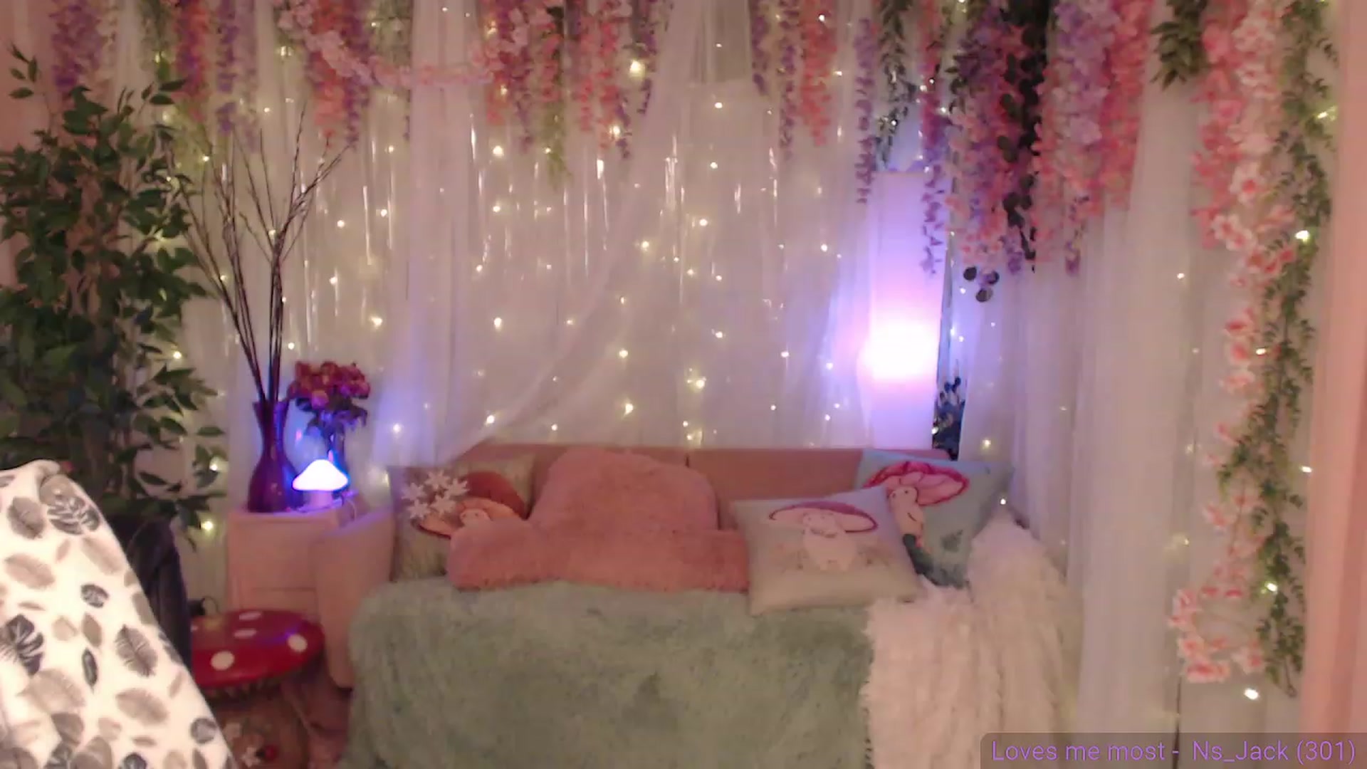 Gallery image thumbnail from KylieKohl's myfreecams stream on, 07/29/2023, 04:58 image 2 of 20