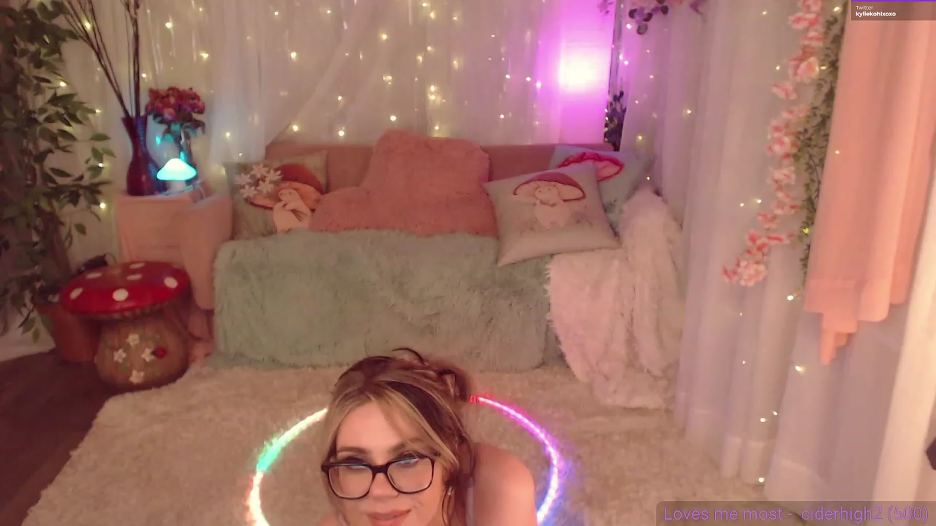Gallery image thumbnail from KylieKohl's myfreecams stream on, 08/03/2023, 05:00 image 20 of 20