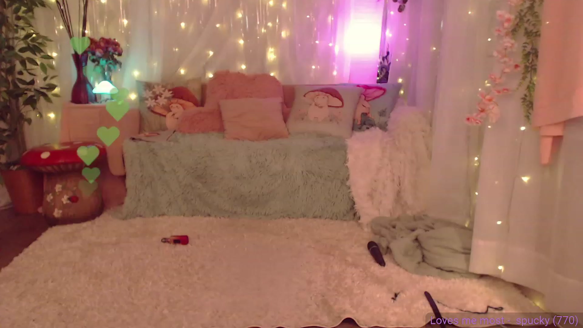Gallery image thumbnail from KylieKohl's myfreecams stream on, 08/10/2023, 06:50 image 1 of 20
