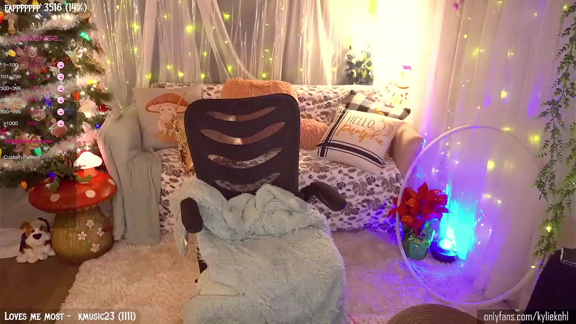 Gallery image thumbnail from KylieKohl's myfreecams stream on, 12/05/2023, 06:19 image 14 of 20