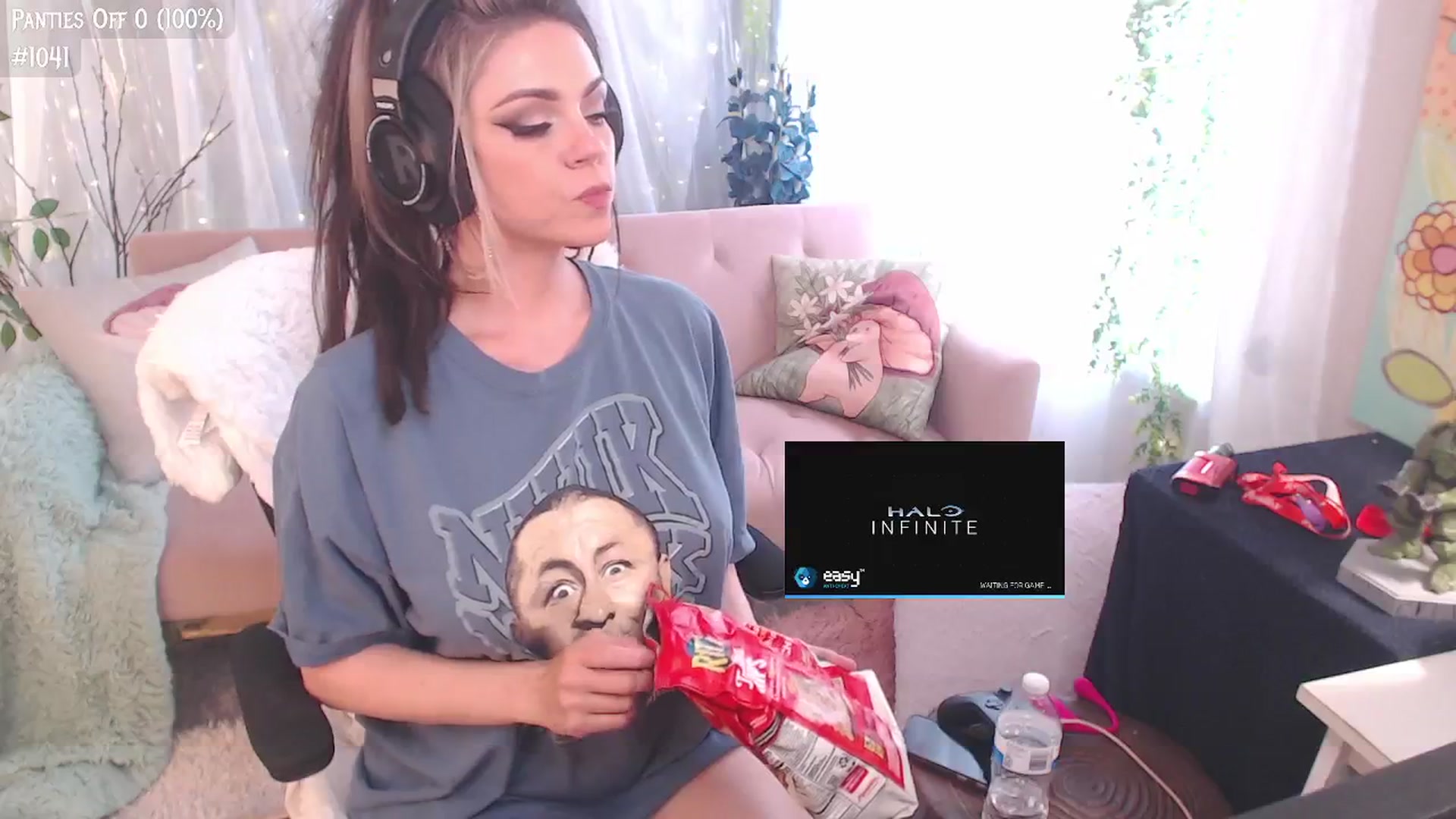 Gallery image thumbnail from KylieKohl's myfreecams stream on, 07/30/2024, 22:52 image 20 of 20