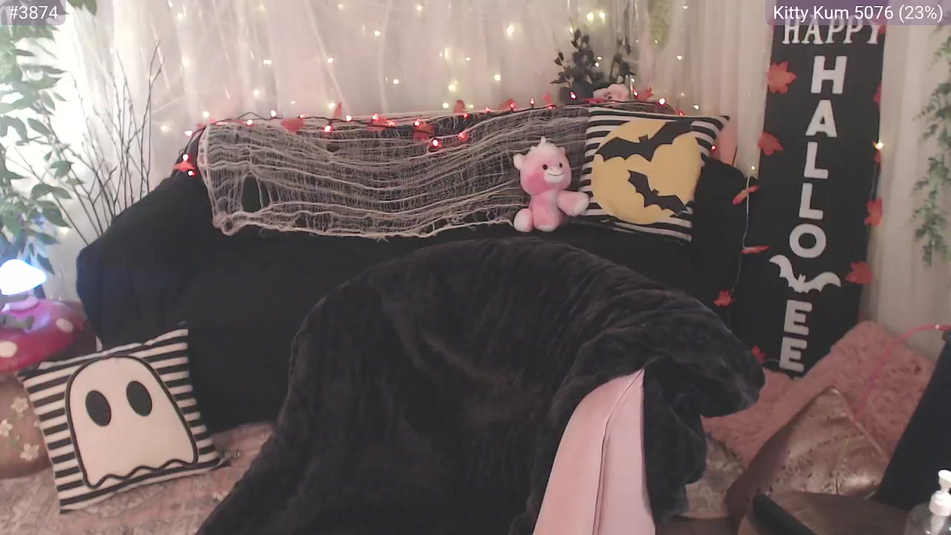 Gallery image thumbnail from KylieKohl's myfreecams stream on, 10/29/2024, 04:39 image 5 of 20