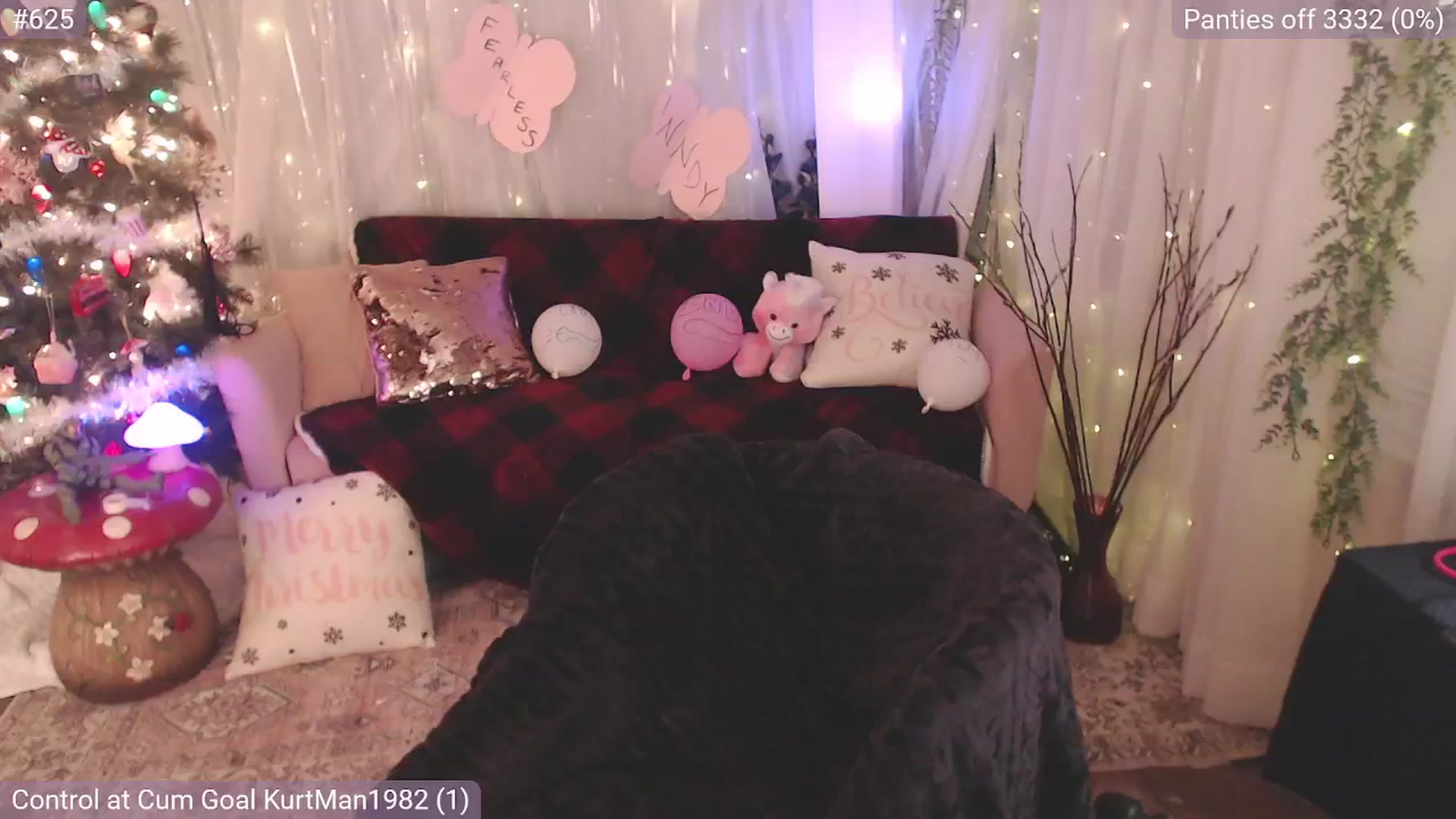 Gallery image thumbnail from KylieKohl's myfreecams stream on, 01/09/2025, 03:41 image 4 of 20