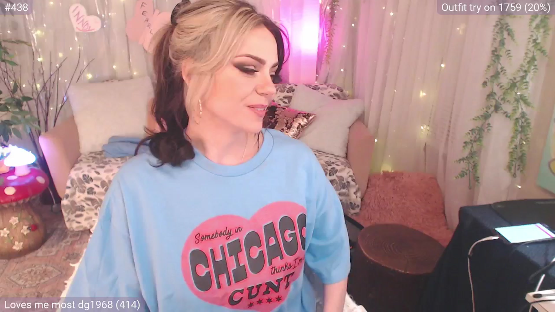 Gallery image thumbnail from KylieKohl's myfreecams stream on, 03/13/2025, 04:00 image 5 of 20