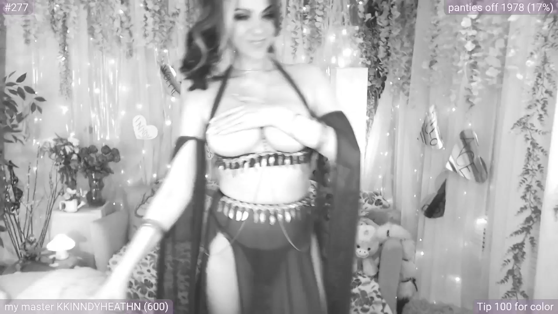 Gallery image thumbnail from KylieKohl's myfreecams stream on, 05/07/2025, 03:17 image 12 of 20