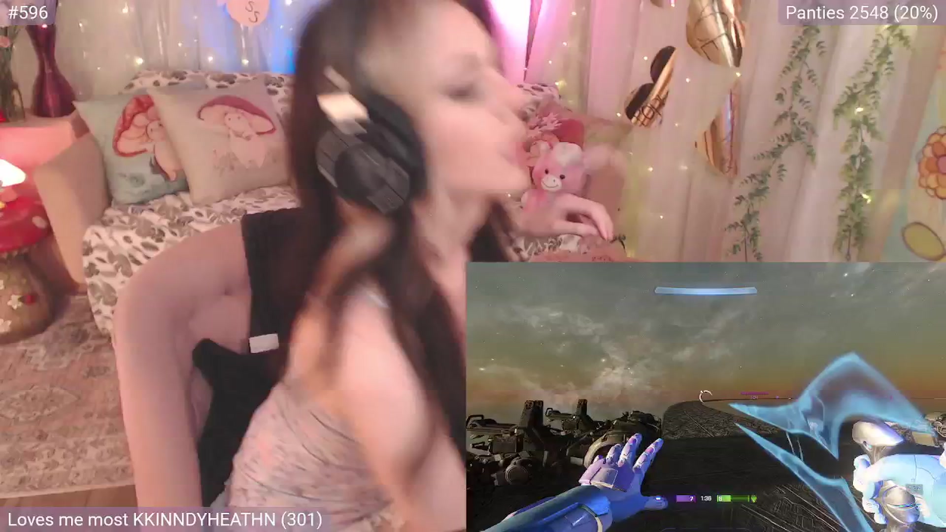 Gallery image thumbnail from KylieKohl's myfreecams stream on, 06/24/2025, 03:59 image 13 of 20