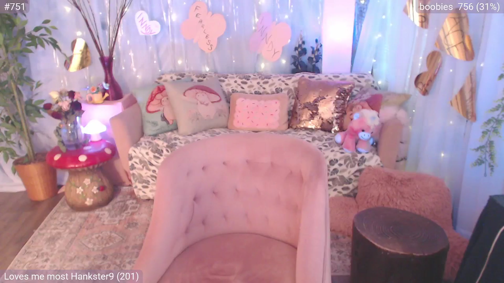 Gallery image thumbnail from KylieKohl's myfreecams stream on, 07/11/2025, 04:49 image 2 of 20