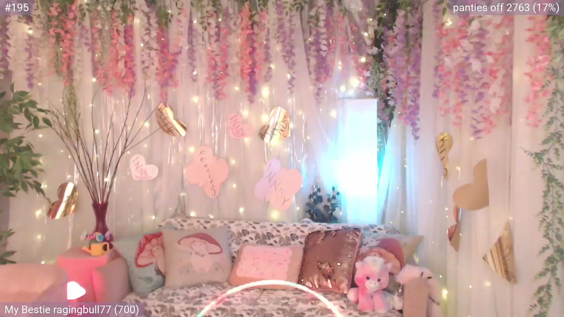 Gallery image thumbnail from KylieKohl's myfreecams stream on, 08/21/2025, 04:27 image 11 of 20