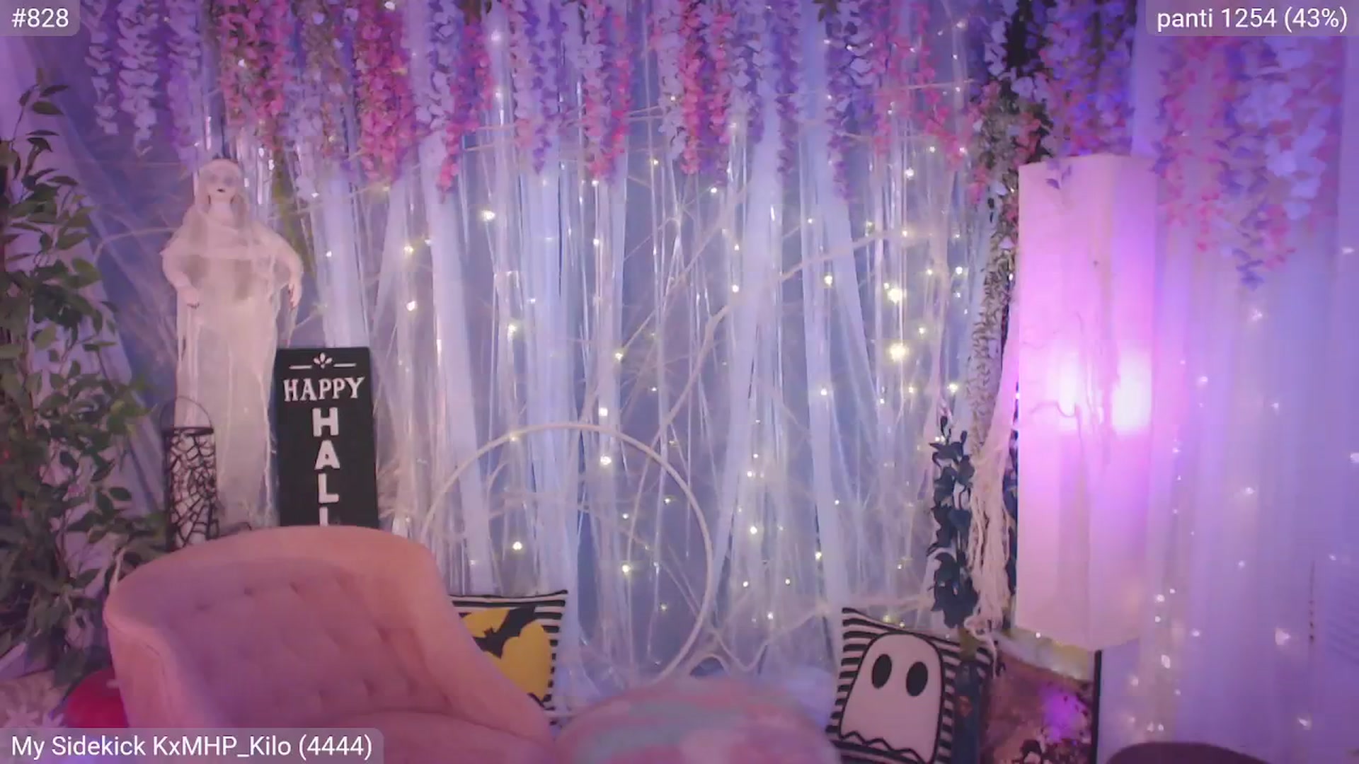 Gallery image thumbnail from KylieKohl's myfreecams stream on, 10/23/2025, 04:30 image 15 of 20
