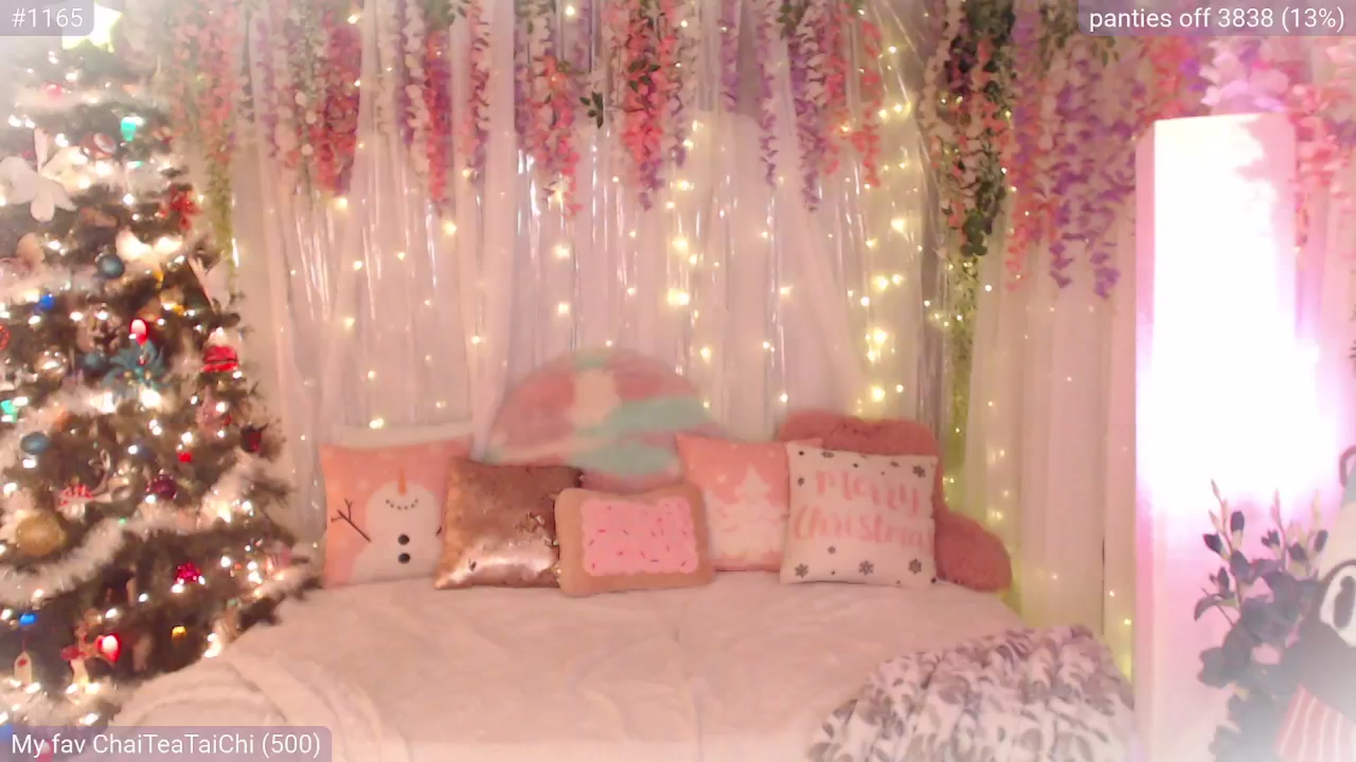 Gallery image thumbnail from KylieKohl's myfreecams stream on, 12/09/2025, 05:05 image 6 of 20