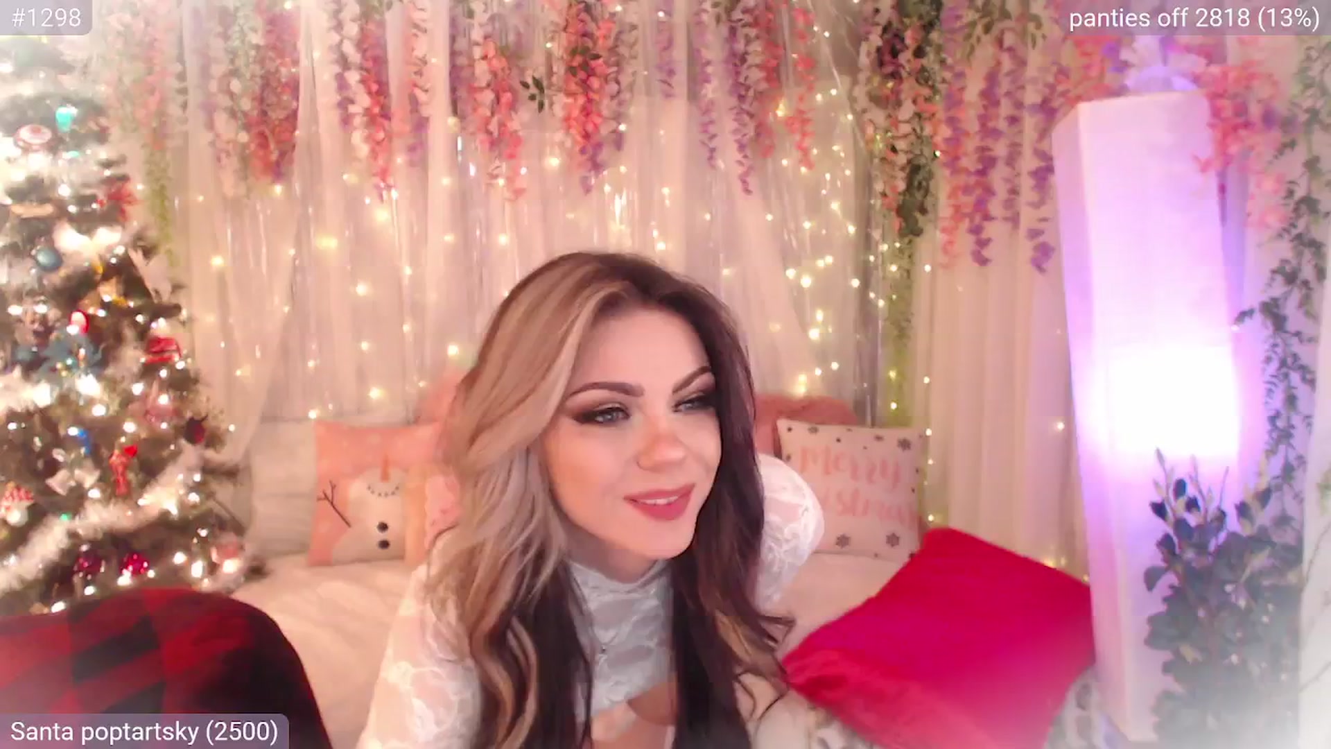 Gallery image thumbnail from KylieKohl's myfreecams stream on, 12/16/2025, 05:03 image 3 of 20