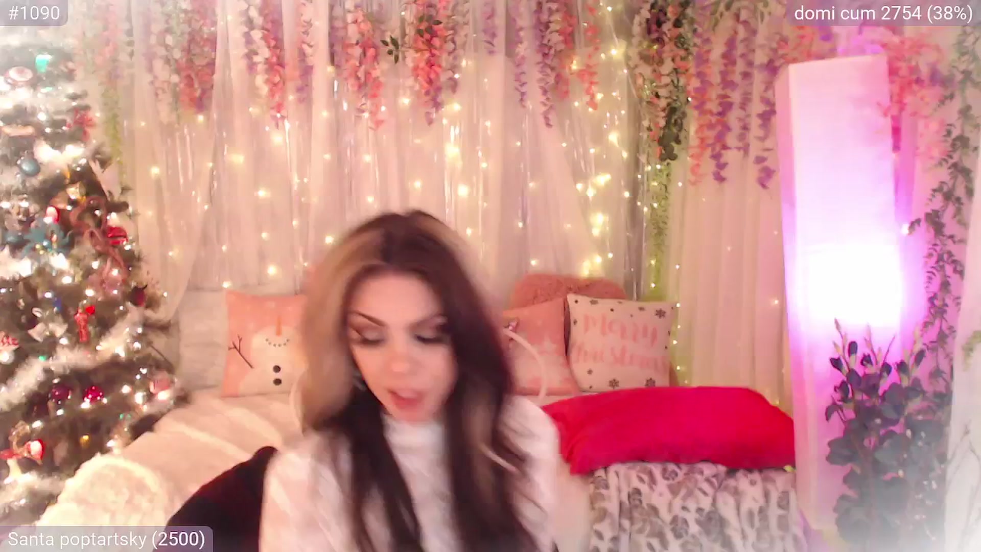 Gallery image thumbnail from KylieKohl's myfreecams stream on, 12/16/2025, 05:03 image 20 of 20