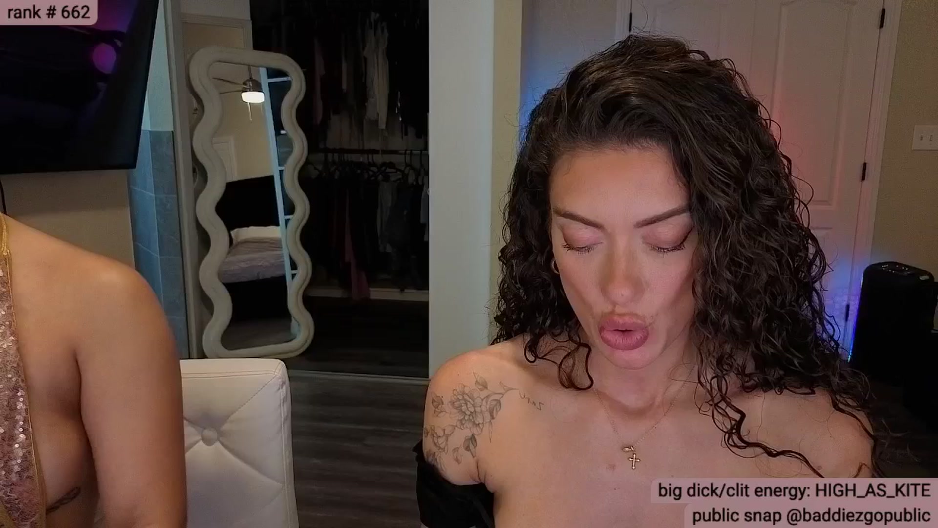 Gallery image thumbnail from KylieNicole's myfreecams stream on, 11/26/2025, 08:12 image 15 of 20