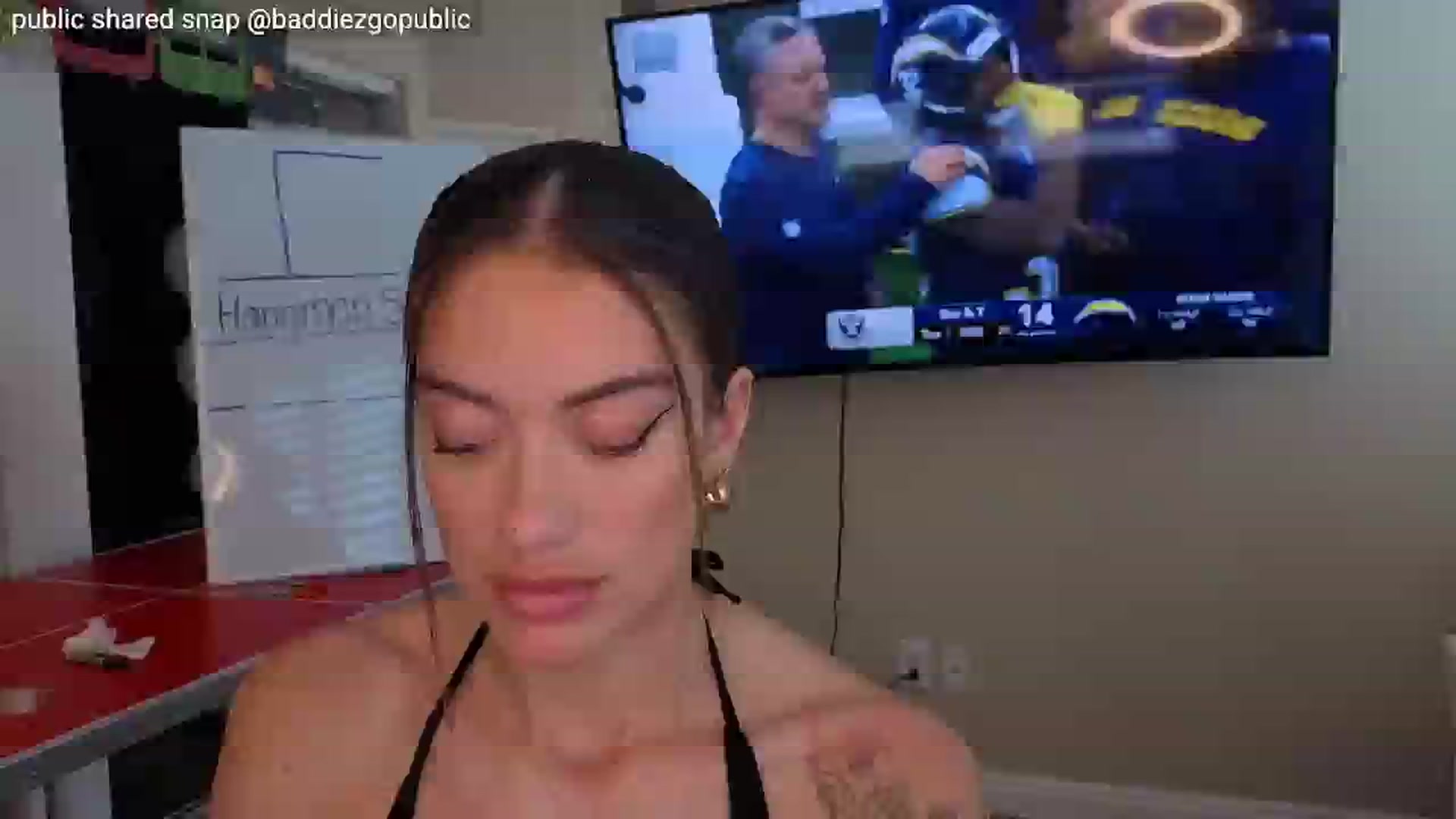 Gallery image thumbnail from KylieNicole's myfreecams stream on, 11/30/2025, 23:45 image 8 of 20