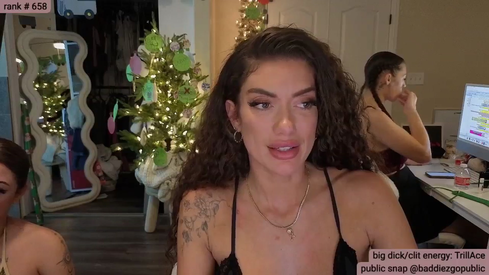 Gallery image thumbnail from KylieNicole's myfreecams stream on, 12/29/2025, 06:12 image 15 of 20