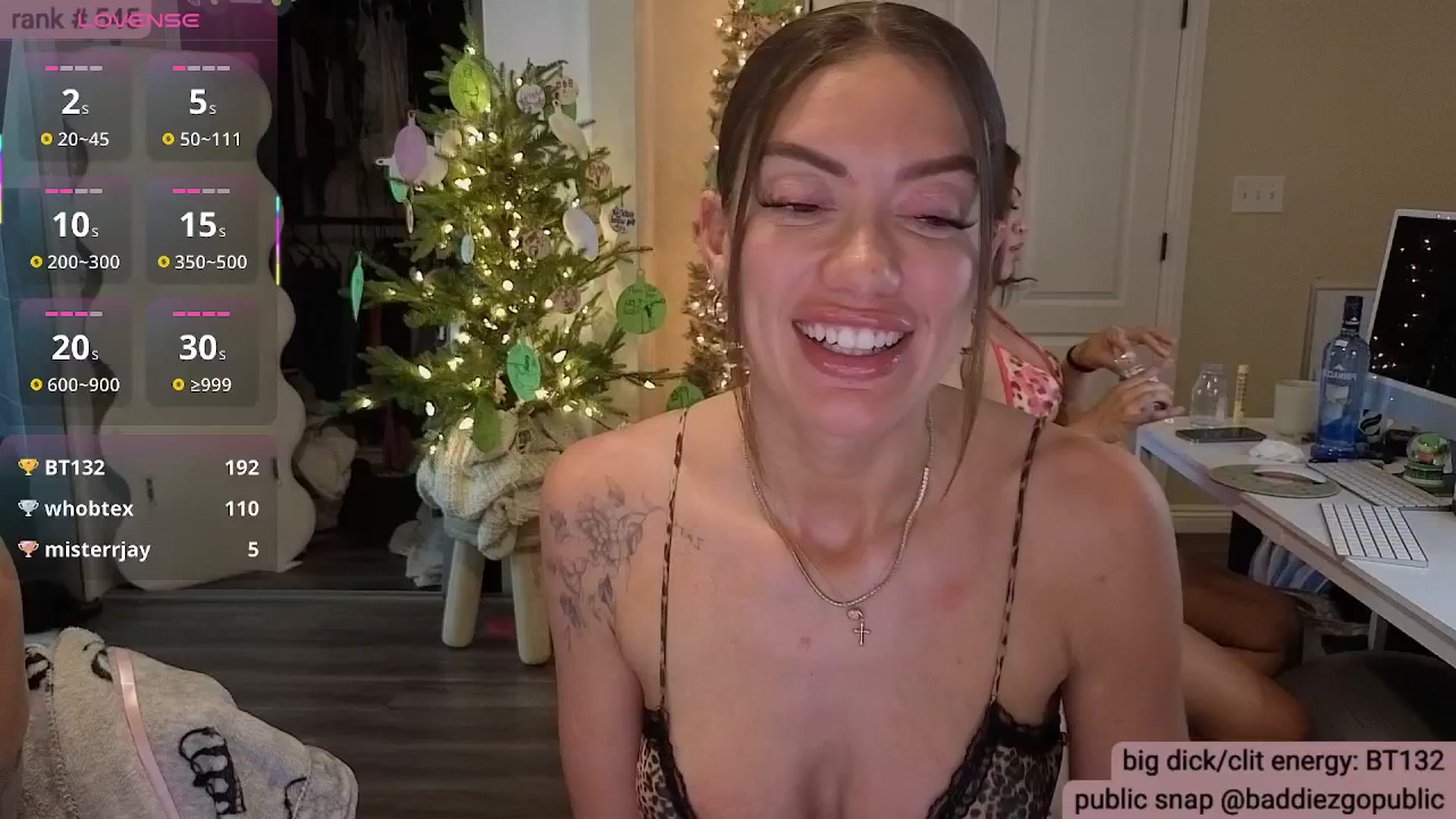 Gallery image thumbnail from KylieNicole's myfreecams stream on, 12/31/2025, 06:01 image 3 of 20