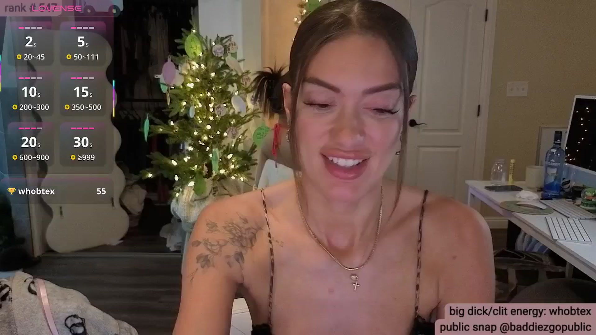 Gallery image thumbnail from KylieNicole's myfreecams stream on, 12/31/2025, 06:01 image 2 of 20