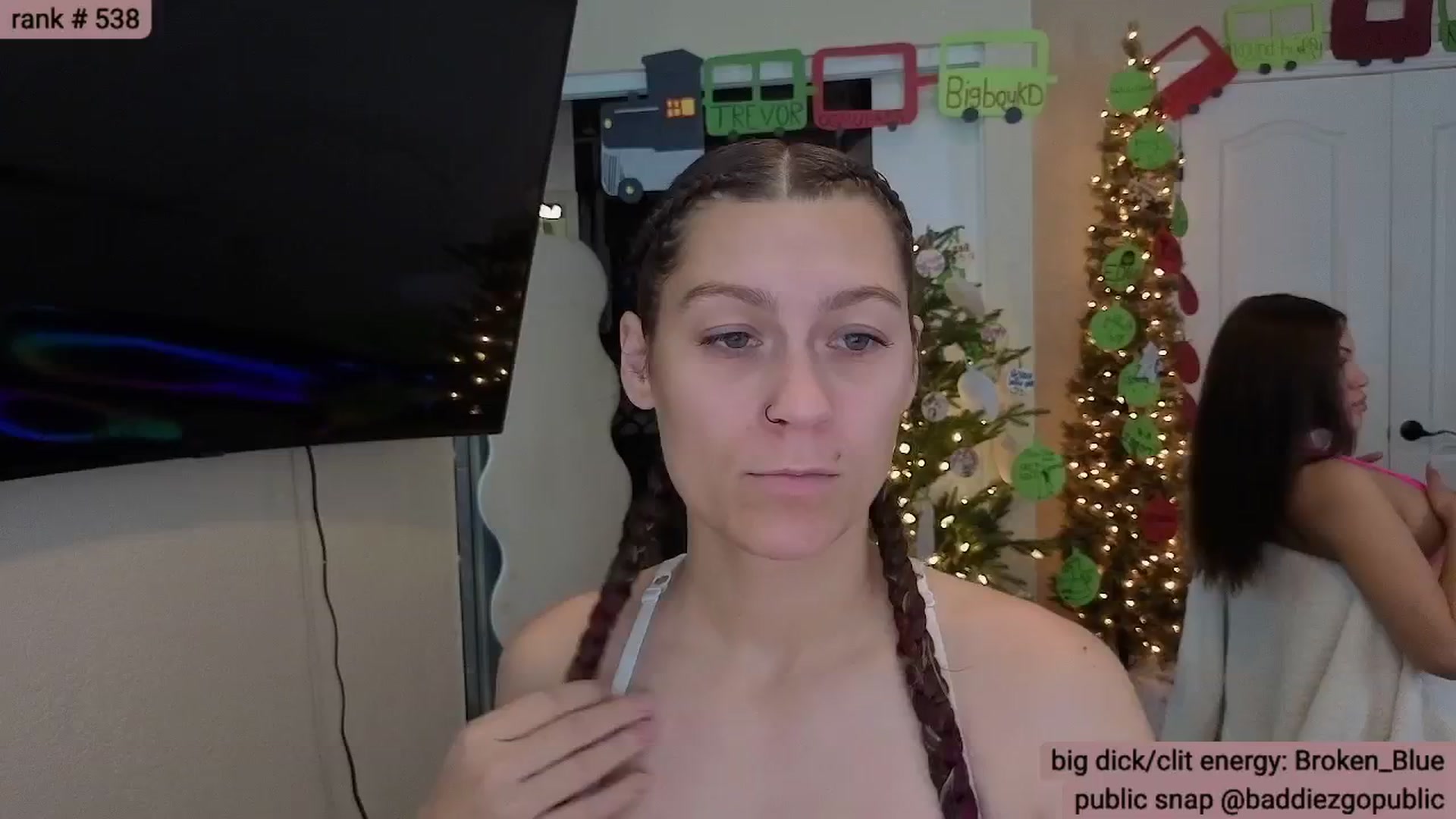 Gallery image thumbnail from KylieNicole's myfreecams stream on, 12/31/2025, 21:26 image 15 of 20