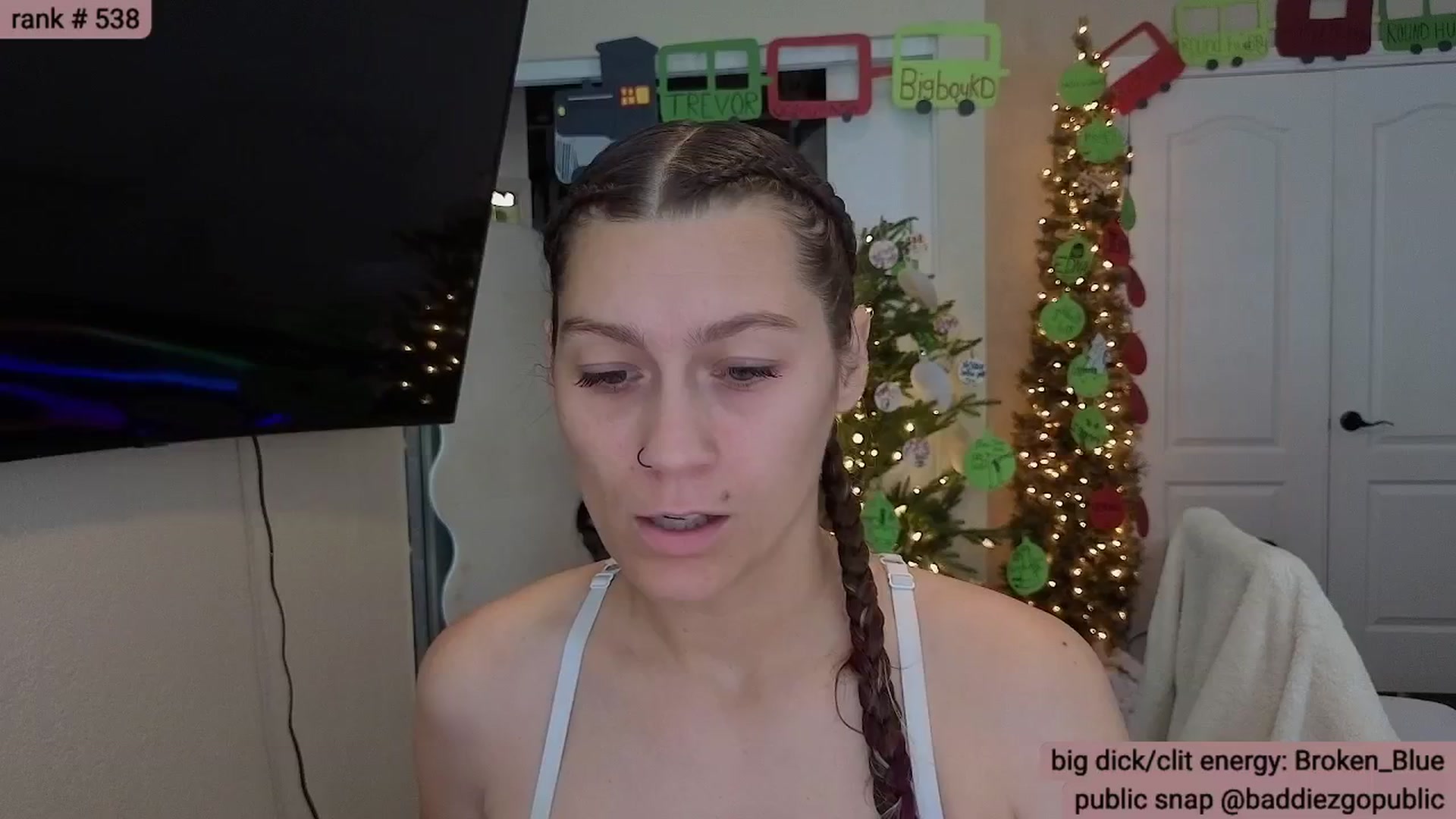 Gallery image thumbnail from KylieNicole's myfreecams stream on, 12/31/2025, 21:26 image 18 of 20